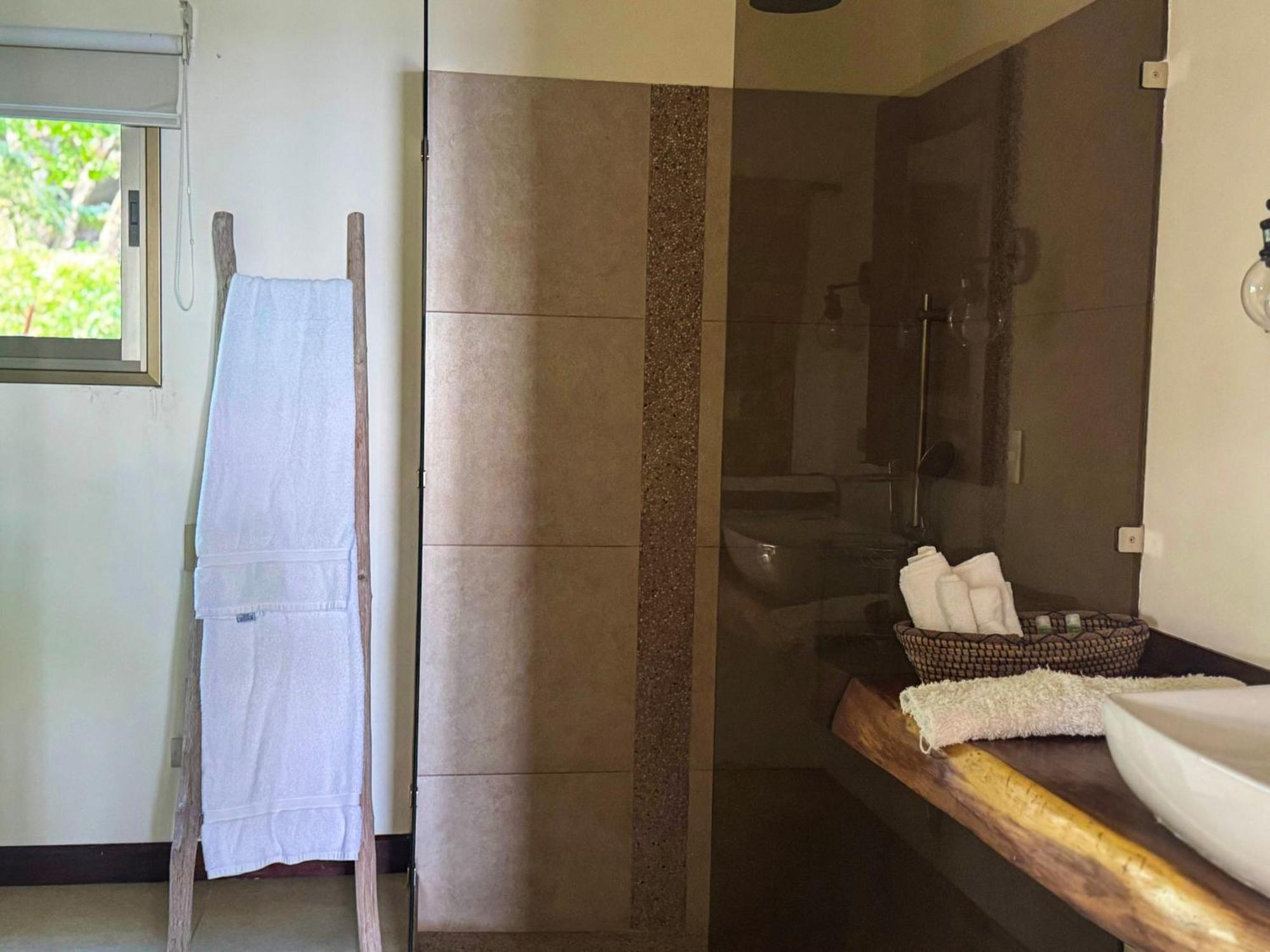 Cocobolo Beach Boutique Hotel San Juanillo Extérieur photo